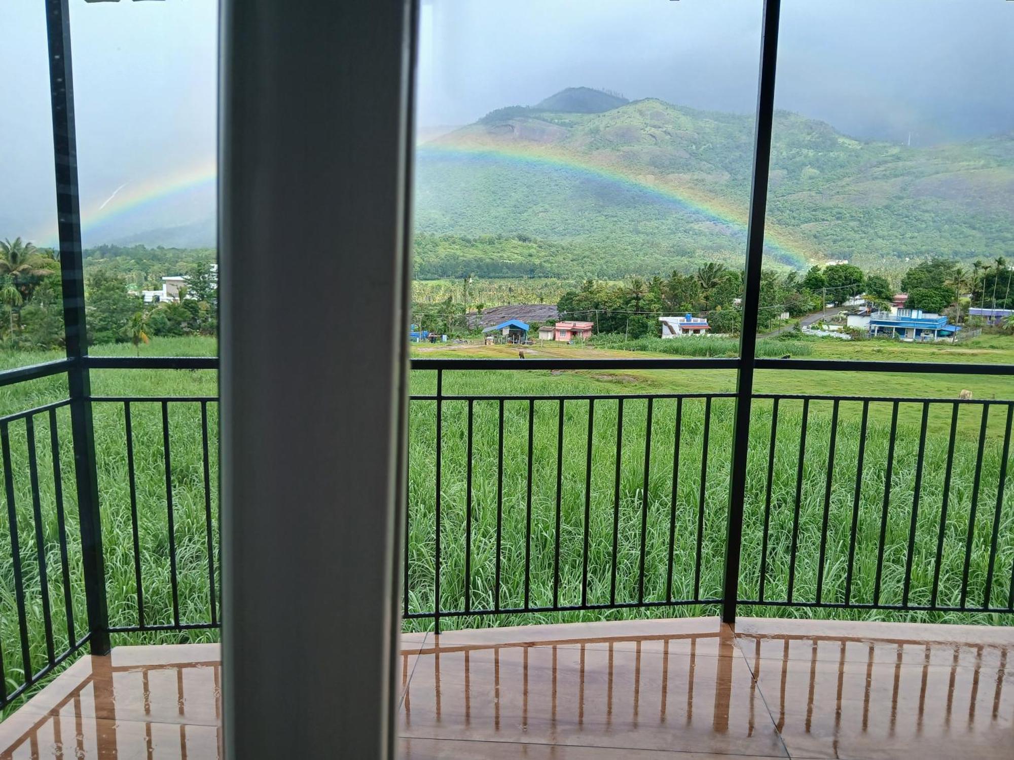 Le Sancta Homestay Maraiyūr Zewnętrze zdjęcie