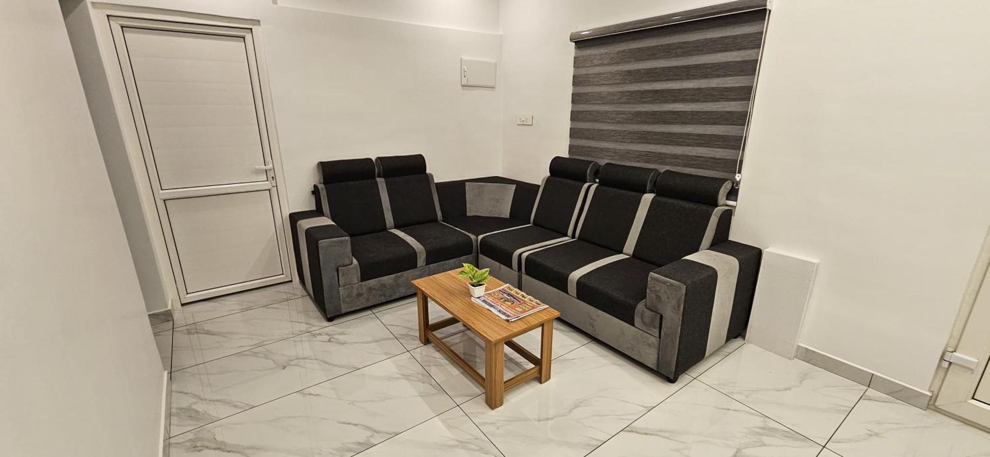 Le Sancta Homestay Maraiyūr Zewnętrze zdjęcie
