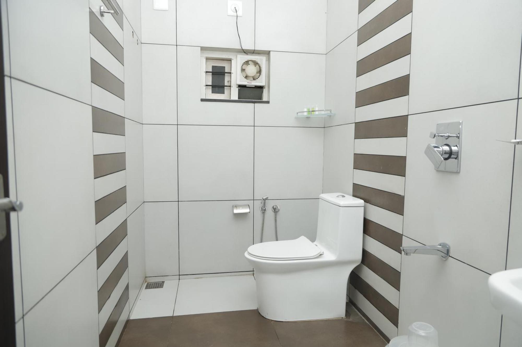 Le Sancta Homestay Maraiyūr Zewnętrze zdjęcie